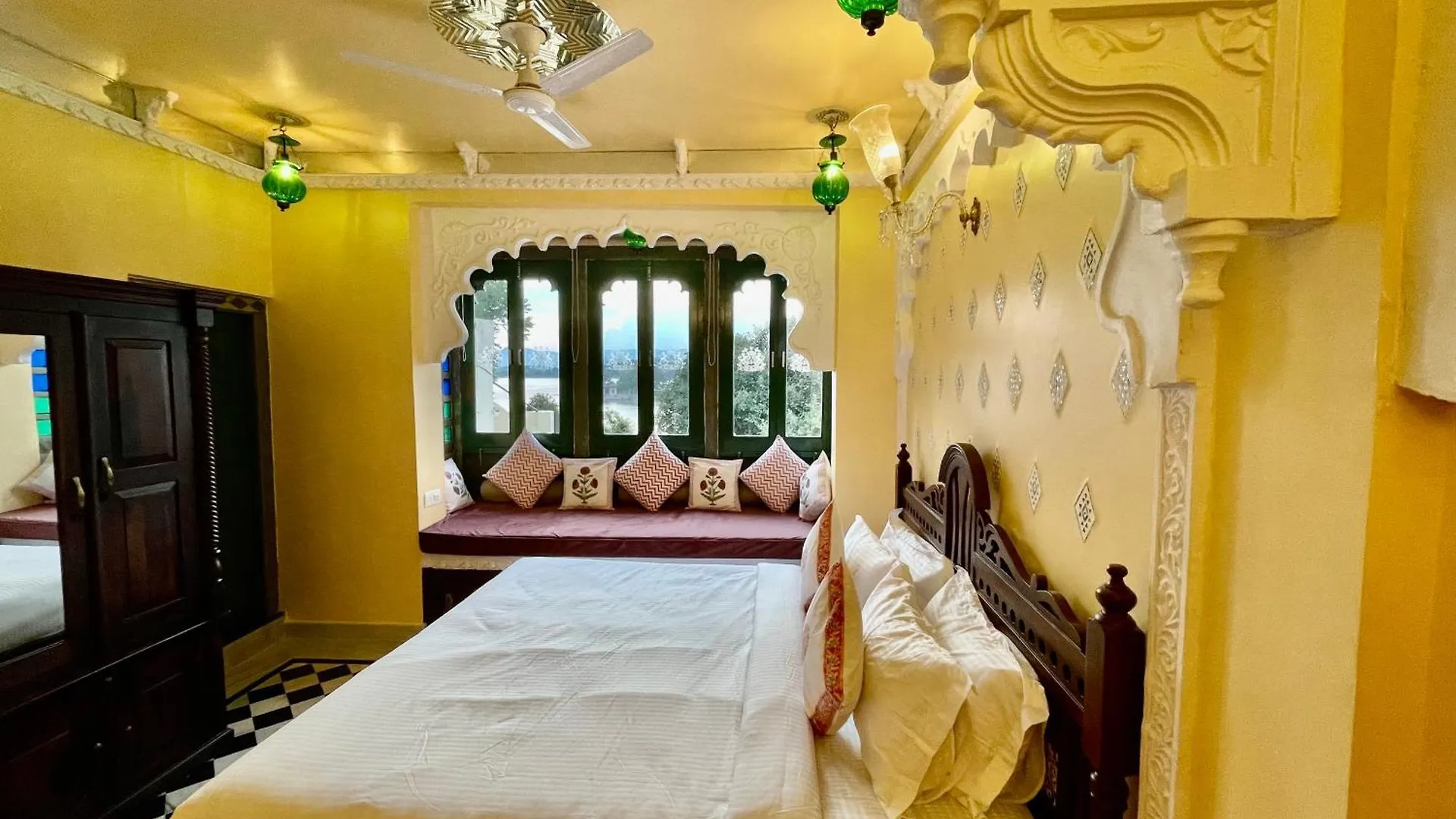 Sheeshmahal By Oladar Hotel Udaipur 3*,
