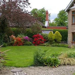 https://the-grange-normanton.yorkshirehotels.net