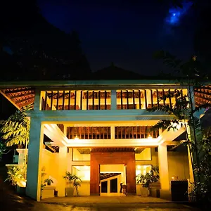 https://hill-top.kandyhotelsnow.com
